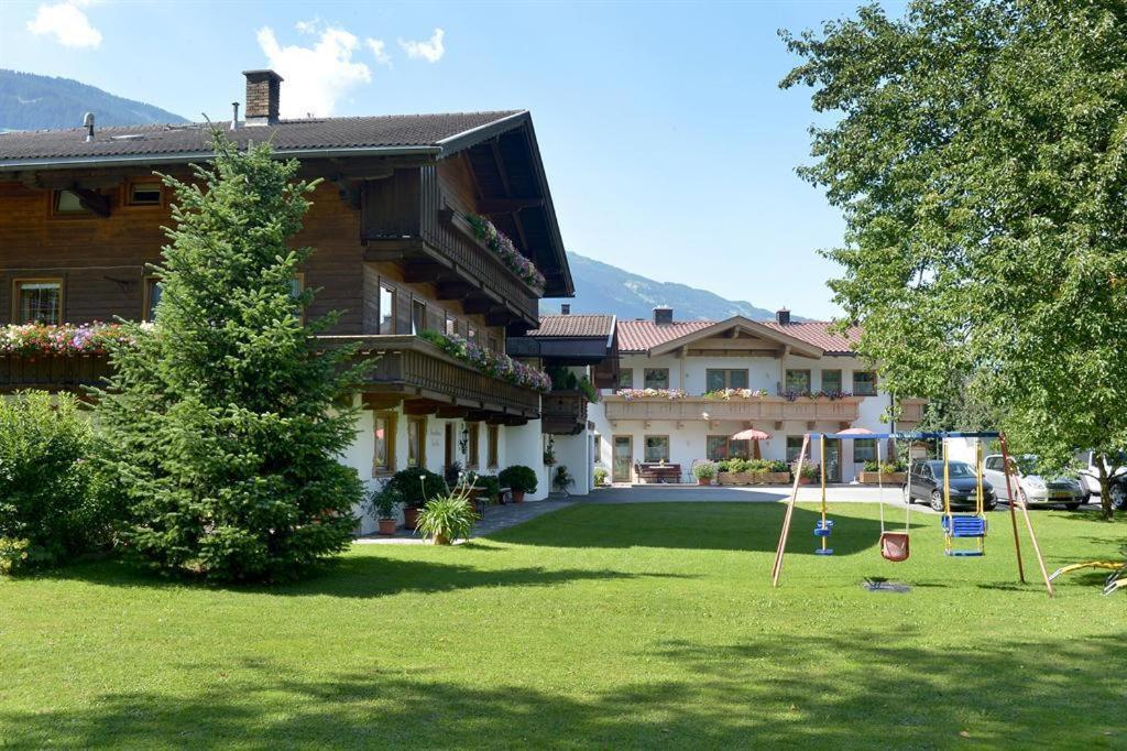 Landhaus Gredler Mayrhofen Eksteriør bilde